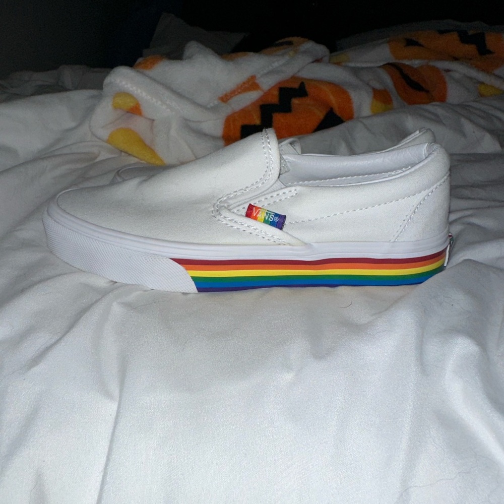 Size 6 women’s rainbow slip on vans